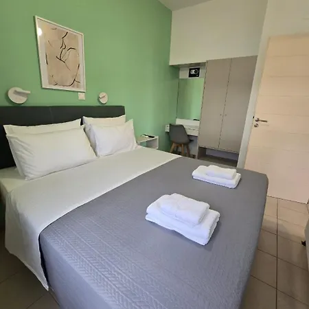 Fougaro Aparthotel Chania (Crete)